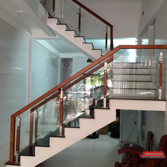 Lan can nhôm kính đẹp